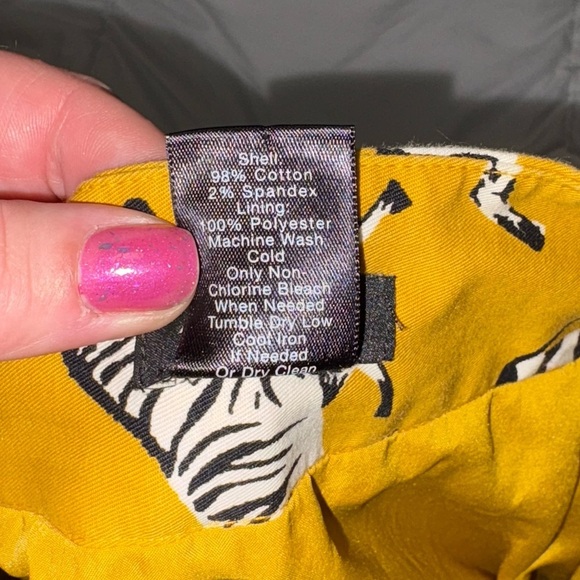 Ann Taylor Factory Mustard Yellow Gold Zebra Print Skirt Size 8 - Picture 4 of 6